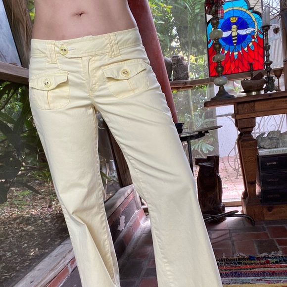 Nori vintage light yellow wide leg low rise cotton pants. Size 5 - Picture 2 of 10